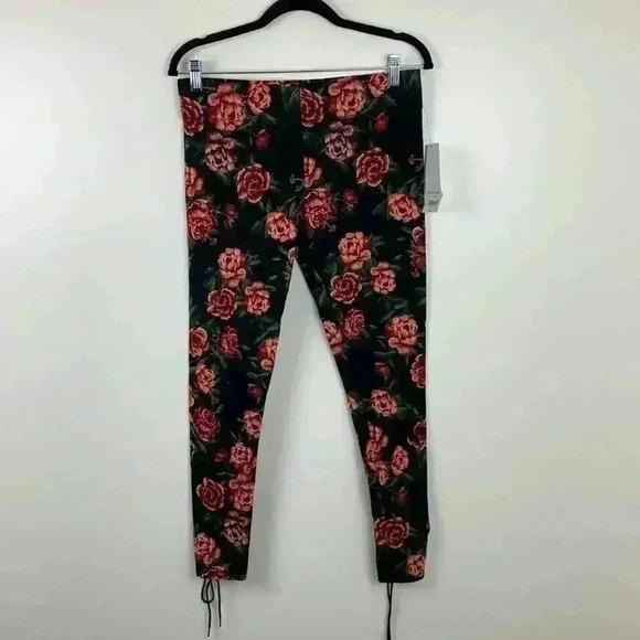 🆕nwt mixit floral leggings size M with laced legs - Picture 1 of 8
